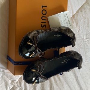 Louis Vuitton flat ballerina